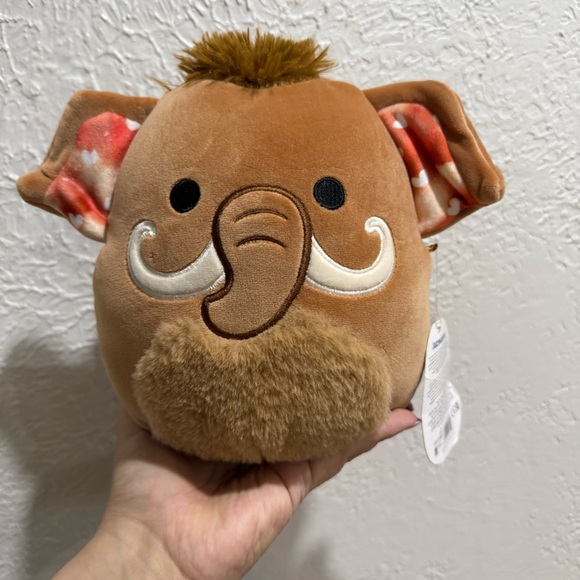 Squishmallows Chienda The Wooly Mammoth 7.5" - Picture 1 of 3